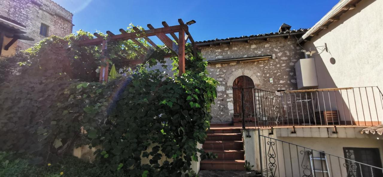 Country House Trevi Umbria Borghetto Vetuliae Villa Santa Maria in Valle Exterior photo